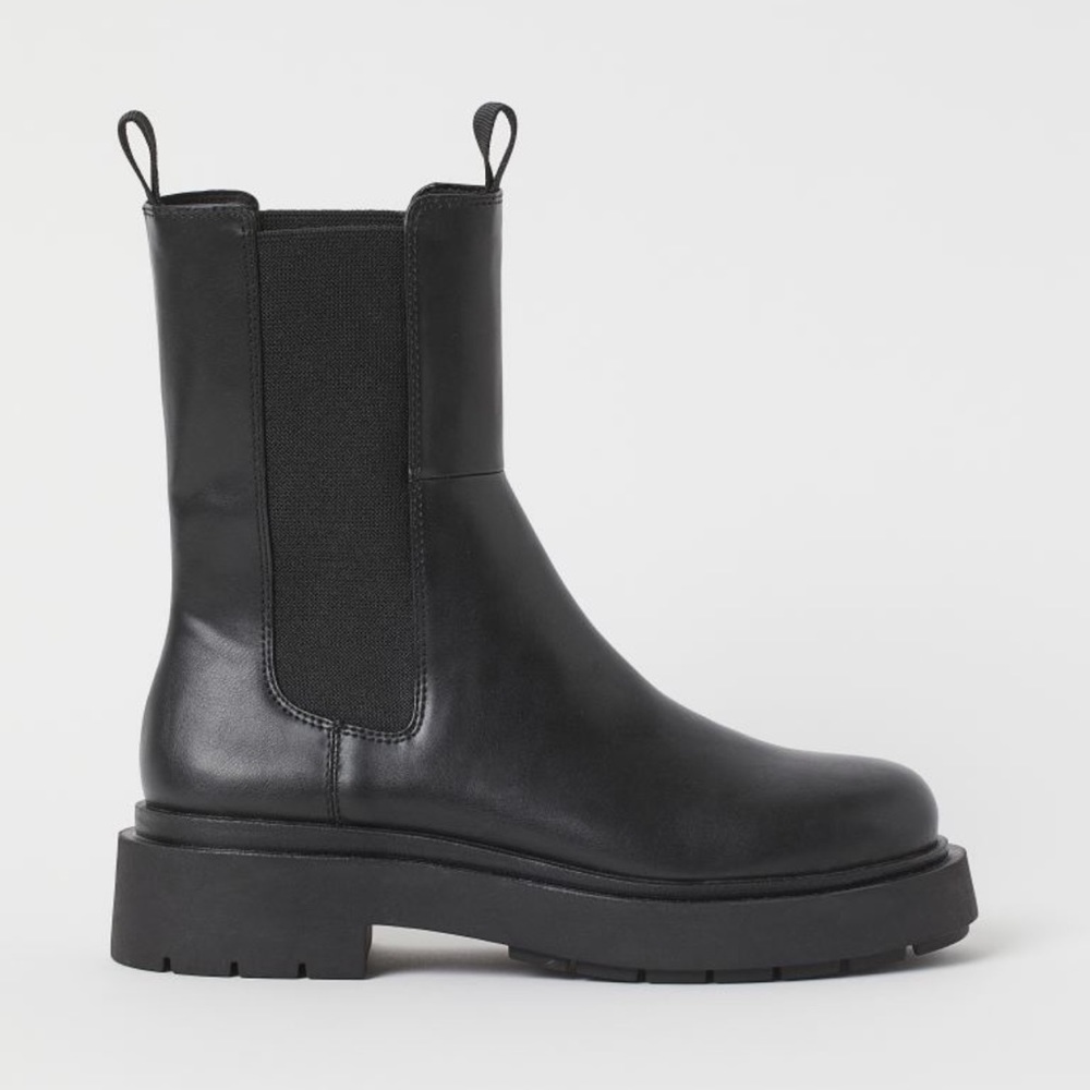 H&M chunky Chelsea boots